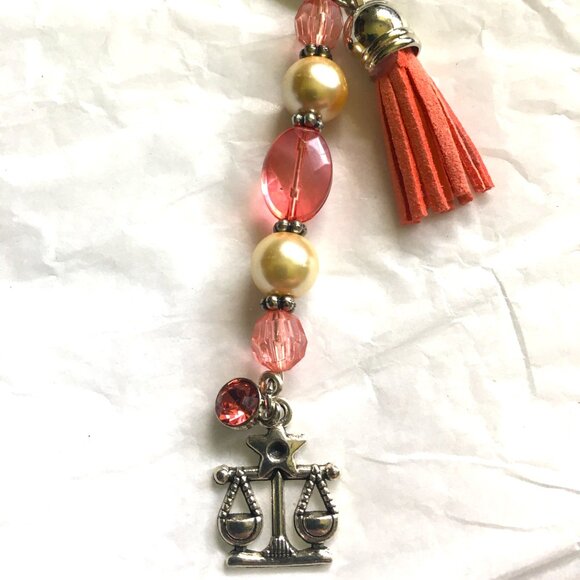 Libra Zodiac Keychain – Handmade with Light Rose Pink & Faux Pearls - Picture 2 of 2